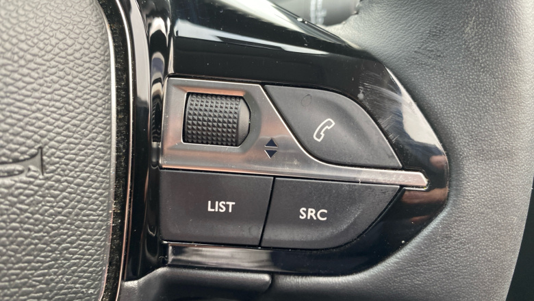 Peugeot 208 1.2 PureTech Active Premium 5dr Petrol Hatchback